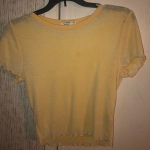 SOFT YELLOW TOP💛